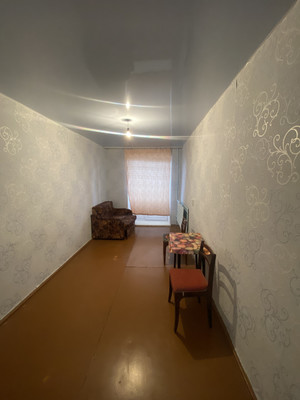 Продам двухкомнатную (2-комн.) квартиру, Серова ул, 10, Воткинск г