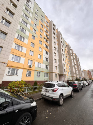 Продам однокомнатную (1-комн.) квартиру, Победы пр-кт, 210кА, Казань г