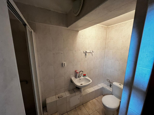 Сдам коммерческое помещение 89,9 м2, Береговая ул, 40, Калининград г