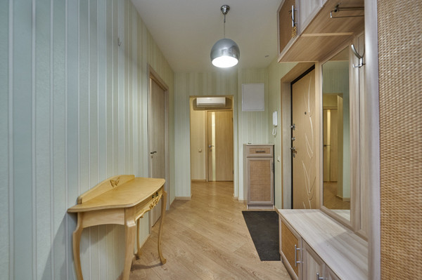 Продам двухкомнатную (2-комн.) квартиру, Высотная ул, 3, Домодедово с