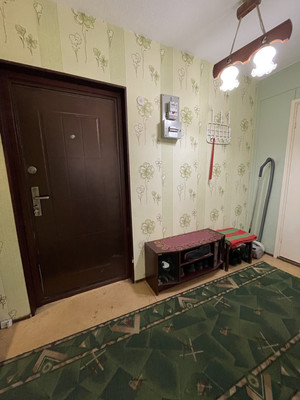 Продам двухкомнатную (2-комн.) квартиру, Интернациональная ул, 4, Костомукша г