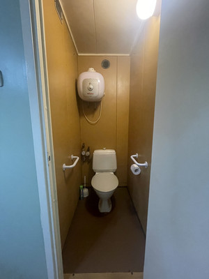 Продам двухкомнатную (2-комн.) квартиру, Интернациональная ул, 4, Костомукша г