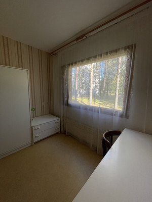 Продам двухкомнатную (2-комн.) квартиру, Интернациональная ул, 4, Костомукша г