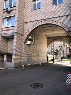 Продам трехкомнатную (3-комн.) квартиру, Большая Московская ул, 59, Великий Новгород г