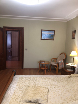 Продам трехкомнатную (3-комн.) квартиру, Большая Московская ул, 59, Великий Новгород г