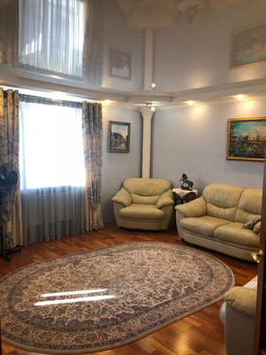 Продам трехкомнатную (3-комн.) квартиру, Большая Московская ул, 59, Великий Новгород г