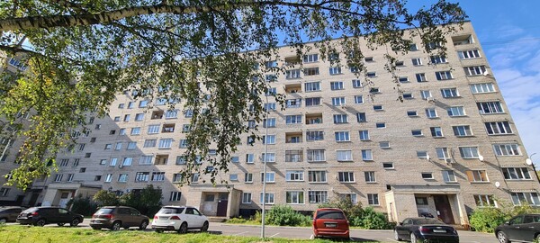 Продам трехкомнатную (3-комн.) квартиру, Летняя ул, 6, Ленино д