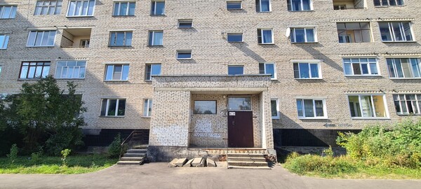 Продам трехкомнатную (3-комн.) квартиру, Летняя ул, 6, Ленино д