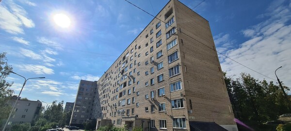 Продам трехкомнатную (3-комн.) квартиру, Летняя ул, 6, Ленино д