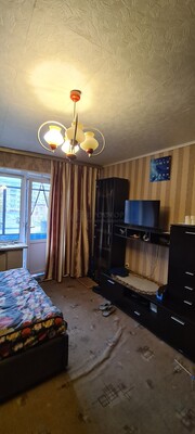 Продам трехкомнатную (3-комн.) квартиру, Летняя ул, 6, Ленино д