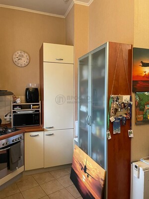 Продам однокомнатную (1-комн.) квартиру, Большая Ордынка ул, 68, Москва г