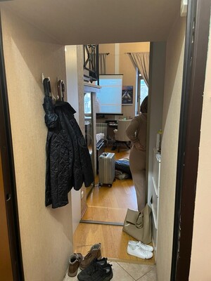 Продам однокомнатную (1-комн.) квартиру, Большая Ордынка ул, 68, Москва г