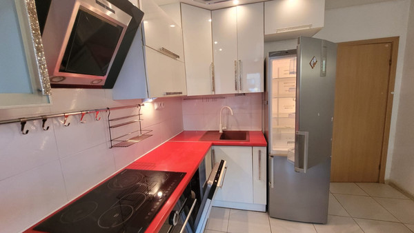 Продам двухкомнатную (2-комн.) квартиру, Фёдора Абрамова ул, 4А, Парголово п