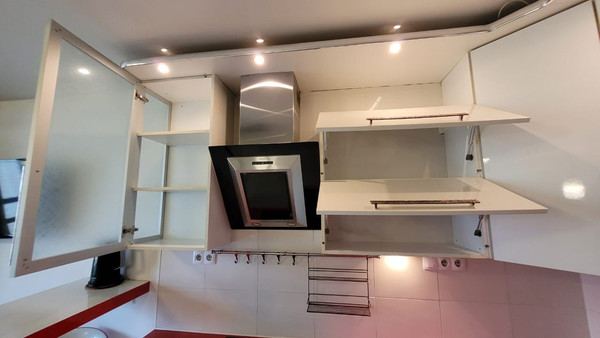 Продам двухкомнатную (2-комн.) квартиру, Фёдора Абрамова ул, 4А, Парголово п