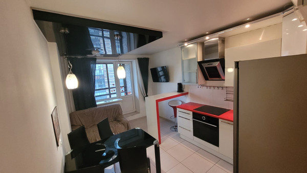 Продам двухкомнатную (2-комн.) квартиру, Фёдора Абрамова ул, 4А, Парголово п