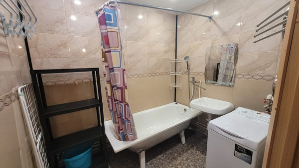 Продам двухкомнатную (2-комн.) квартиру, Фёдора Абрамова ул, 4А, Парголово п