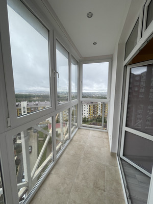 Продам двухкомнатную (2-комн.) квартиру, Балаклавская ул, 137, Симферополь г