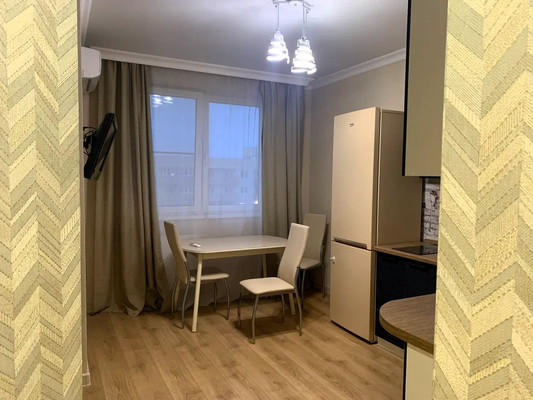 Продам однокомнатную (1-комн.) квартиру, Магистральная ул, 11к3, Краснодар г