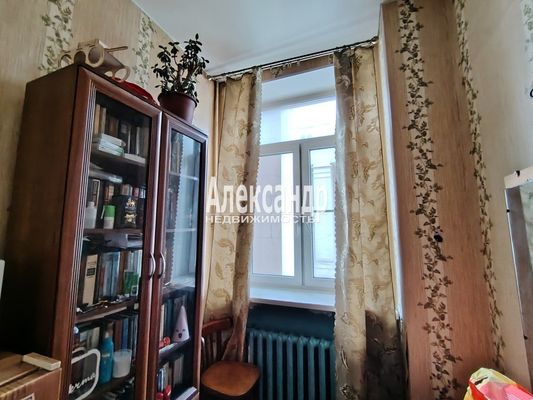 Продам комнату в 4-комн. квартире, Стачек пр-кт, 34к1, Санкт-Петербург г