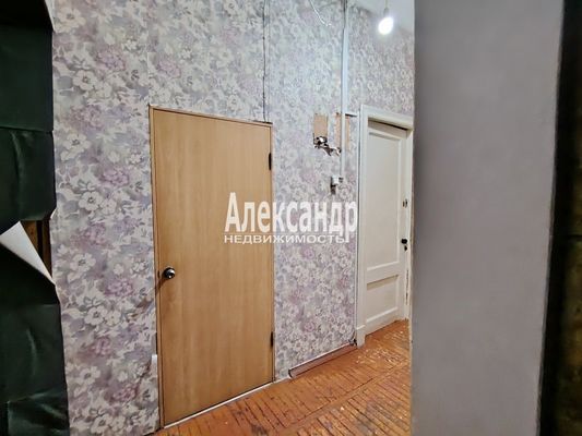 Продам комнату в 4-комн. квартире, Стачек пр-кт, 34к1, Санкт-Петербург г