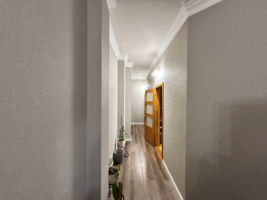 Продам двухкомнатную (2-комн.) квартиру, Ковыльная ул, 86, Симферополь г