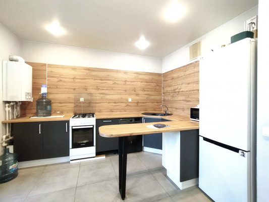 Продам двухкомнатную (2-комн.) квартиру, Михайловское ш, 260к1, Рязань г