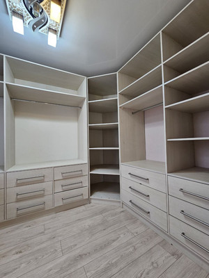 Сдам трехкомнатную (3-комн.) квартиру, Симферопольская ул, 30к2, Краснодар г