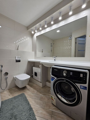 Сдам трехкомнатную (3-комн.) квартиру, Симферопольская ул, 30к2, Краснодар г