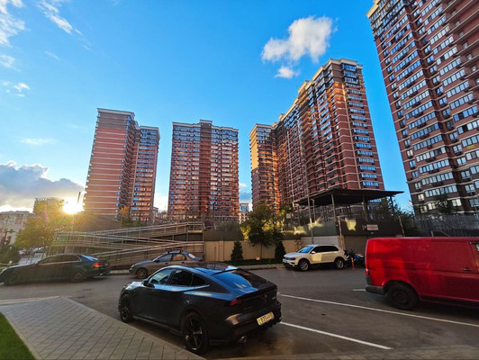 Продам однокомнатную (1-комн.) квартиру, им. Героя Пешкова ул, 14к2, Краснодар г