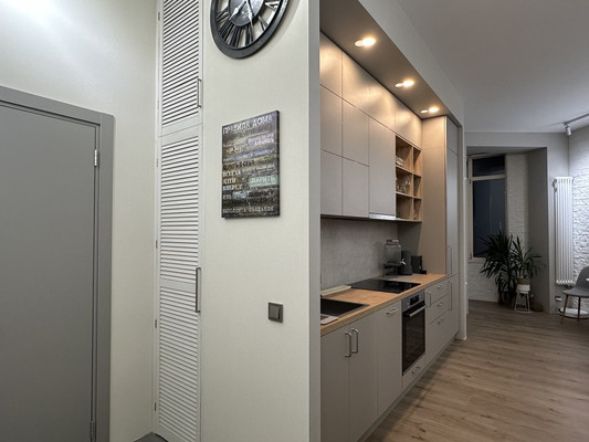 Продам однокомнатную (1-комн.) квартиру, Парковая ул, 8, Сабурово д