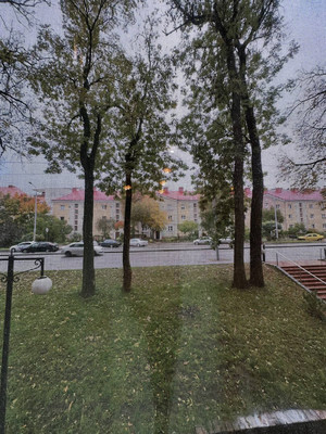 Продам однокомнатную (1-комн.) квартиру, Имени Ю. Гагарина парк, 16кБ, Калининград г
