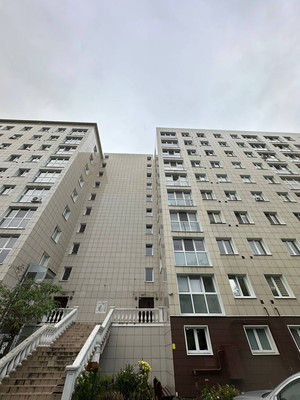 Продам однокомнатную (1-комн.) квартиру, Имени Ю. Гагарина парк, 16кБ, Калининград г