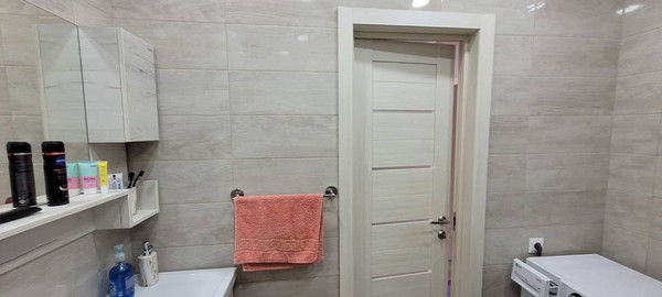 Продам двухкомнатную (2-комн.) квартиру, Восточно-Кругликовская ул, 42/3к2, Краснодар г