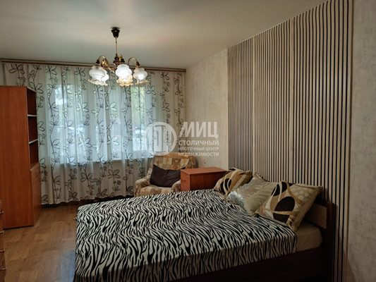 Продам однокомнатную (1-комн.) квартиру, Первомайская ул, 88, Москва г