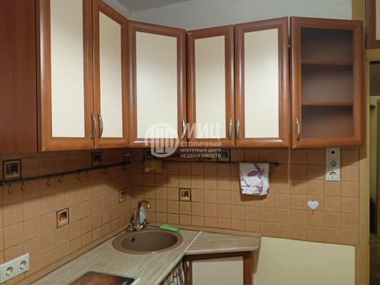 Продам однокомнатную (1-комн.) квартиру, Первомайская ул, 88, Москва г