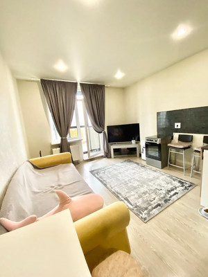 Продам однокомнатную (1-комн.) квартиру, Строителей пр-кт, 16, Кудрово г