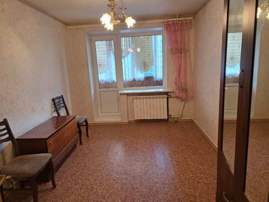 Продам двухкомнатную (2-комн.) квартиру, Придорожная аллея, 11, Санкт-Петербург г