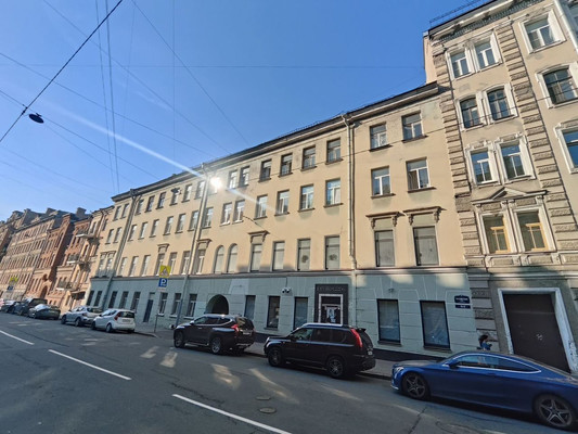 Продам многокомнатную квартиру, 7-я Советская ул, 10-12, Санкт-Петербург г