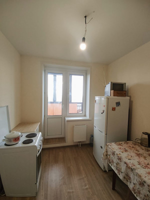 Продам однокомнатную (1-комн.) квартиру, Рауиса Гареева ул, 102к2, Казань г