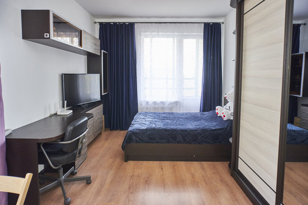 Продам однокомнатную (1-комн.) квартиру, Воронцовский б-р, 10, Мурино п