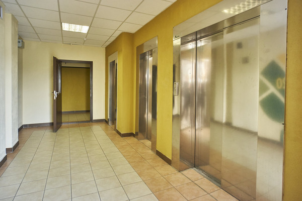 Продам однокомнатную (1-комн.) квартиру, Воронцовский б-р, 10, Мурино п