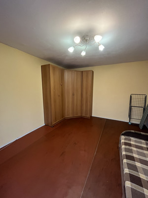 Продам однокомнатную (1-комн.) квартиру, Заводской пр-кт, 6А, Колпино г