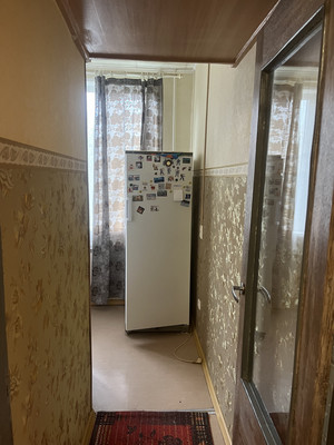 Продам однокомнатную (1-комн.) квартиру, Заводской пр-кт, 6А, Колпино г