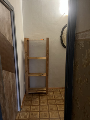 Продам однокомнатную (1-комн.) квартиру, Заводской пр-кт, 6А, Колпино г