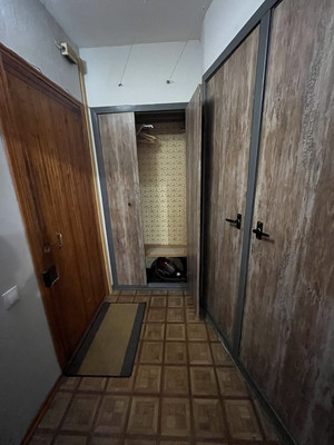 Продам однокомнатную (1-комн.) квартиру, Заводской пр-кт, 6А, Колпино г