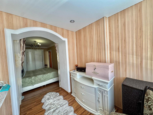 Продам двухкомнатную (2-комн.) квартиру, имени Гагарина Юрия Алексеевича ул, 1, Баксан г