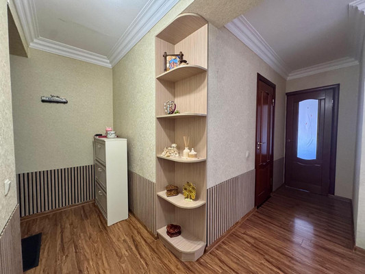 Продам двухкомнатную (2-комн.) квартиру, имени Гагарина Юрия Алексеевича ул, 1, Баксан г