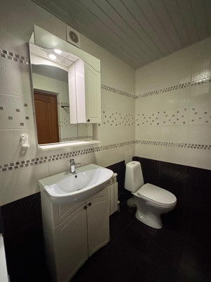 Продам двухкомнатную (2-комн.) квартиру, имени Гагарина Юрия Алексеевича ул, 1, Баксан г