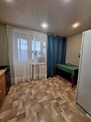 Продам двухкомнатную (2-комн.) квартиру, Ямашева пр-кт, 1019, Казань г