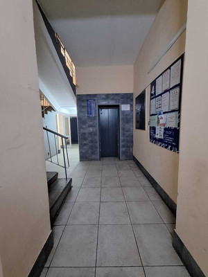 Продам двухкомнатную (2-комн.) квартиру, Ямашева пр-кт, 1019, Казань г